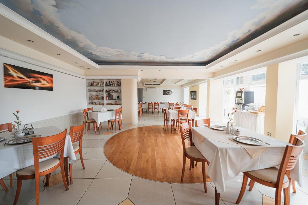 Iwonicz-Zdrój Elita Hotel & Restauracja מראה חיצוני תמונה